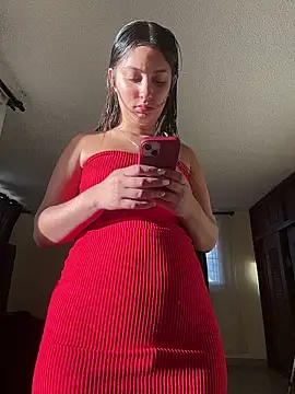Snapshot of Lucyfer-fire chatting on 05/05/26, 11:29 Lucyfer-fire online show from 05/05/26, 11:29