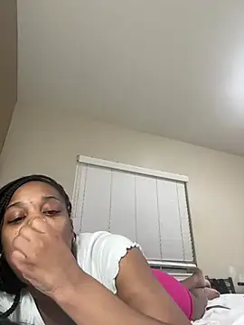 Snapshot of Sweetness338 chatting on 04/10/26, 01:55 Sweetness338 online show from 04/10/26, 01:55