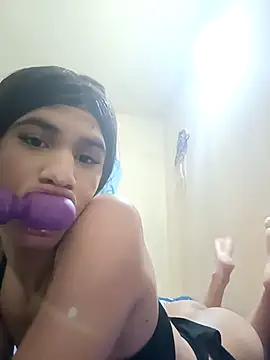 Soffi Bold25 online show from 04/13/26, 02:39