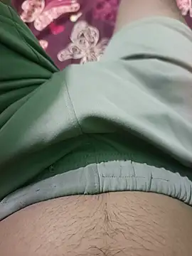 Snapshot of TamiliD1 chatting on 06/16/26, 04:04 TamiliD1 online show from 06/16/26, 04:04