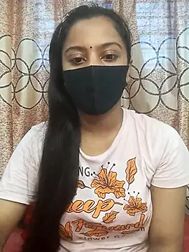Snapshot of zareen_approach chatting on 04/22/26, 11:45 zareen approach online show from 04/22/26, 11:45