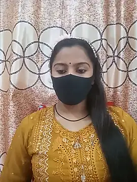 Snapshot of zareen_approach chatting on 04/29/26, 04:55 zareen approach online show from 04/29/26, 04:55