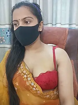 Snapshot of zareen_approach chatting on 05/23/26, 10:19 zareen approach online show from 05/23/26, 10:19