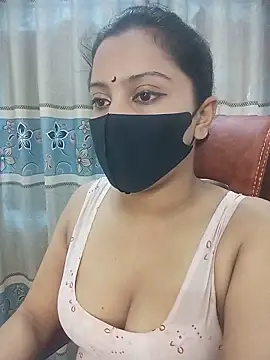 Snapshot of zareen_approach chatting on 06/02/26, 10:17 zareen approach online show from 06/02/26, 10:17
