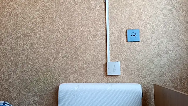 Snapshot of EraPolek chatting on 04/13/26, 06:08 EraPolek online show from 04/13/26, 06:08