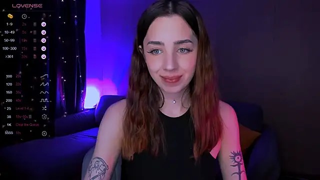 Snapshot of CharliGrace_ chatting on 04/23/26, 12:29 CharliGrace online show from 04/23/26, 12:29
