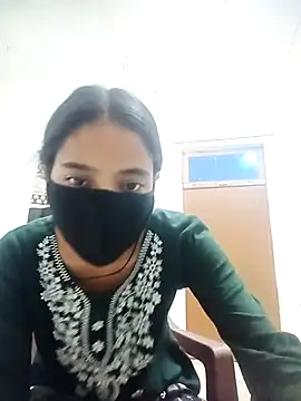 Snapshot of Riya_cum66 chatting on 05/06/26, 05:29 Riya cum66 online show from 05/06/26, 05:29