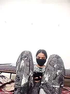 Snapshot of Riya_cum66 chatting on 05/08/26, 12:38 Riya cum66 online show from 05/08/26, 12:38