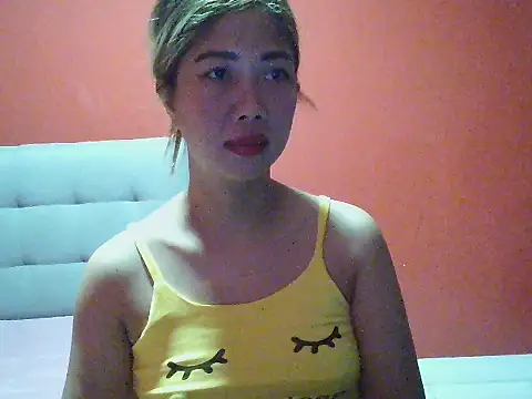 Cutie-Smile online show from 05/18/26, 09:53