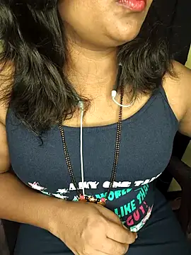 ur love kannada1 online show from 04/25/26, 06:16