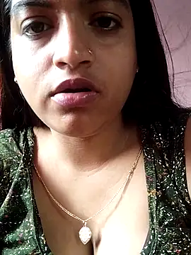 Your-Jhanvi online show from 04/16/26, 06:47