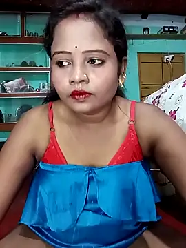 Snapshot of Sexy_Stranger_ chatting on 04/13/26, 02:33 Sexy Stranger online show from 04/13/26, 02:33