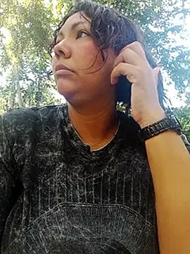 Izel  online show from 04/14/26, 07:20