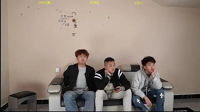 zc002 online show from 04/17/26, 05:10