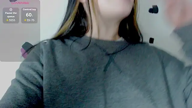 vero doll12 online show from 05/25/26, 02:56