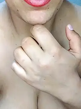 Snapshot of lmiyasdg chatting on 04/10/26, 07:40 lmiyasdg online show from 04/10/26, 07:40