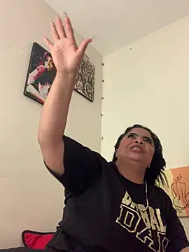 megan purpura online show from 06/10/26, 07:13