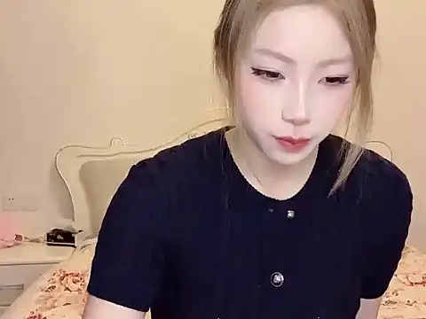 xiaoxiao-21 online show from 04/20/26, 02:09