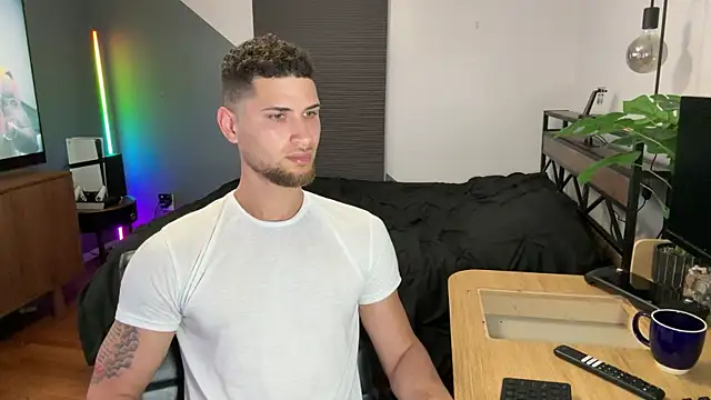 Splash8x online show from 04/29/26, 04:00