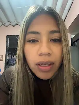 Kimmiebellarie online show from 06/19/26, 02:05