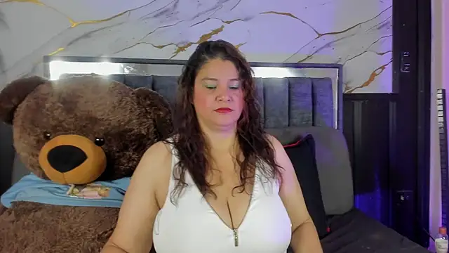 Lady LUCY69 online show from 05/06/26, 12:54