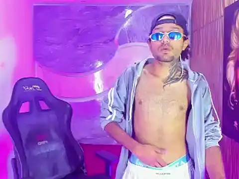 Josh Hot Sex online show from 04/11/26, 11:58