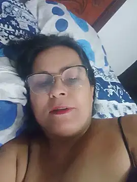 Snapshot of PienCanela chatting on 06/12/26, 11:53 PienCanela online show from 06/12/26, 11:53