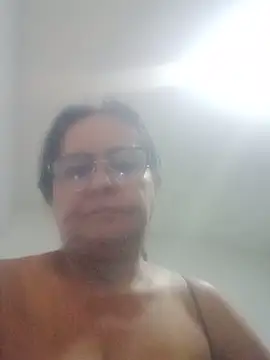 Snapshot of PienCanela chatting on 06/15/26, 11:01 PienCanela online show from 06/15/26, 11:01
