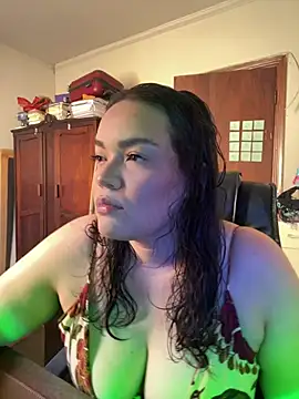 Snapshot of dayanestephany1 chatting on 04/19/26, 05:34 dayanestephany1 online show from 04/19/26, 05:34