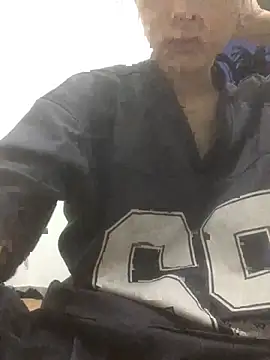 Angie-elli online show from 04/26/26, 11:19