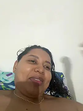 Snapshot of Ninibella chatting on 06/30/26, 02:01 Ninibella online show from 06/30/26, 02:01