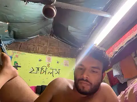 Snapshot of Bipasha2001 chatting on 05/14/26, 11:50 Bipasha2001 online show from 05/14/26, 11:50