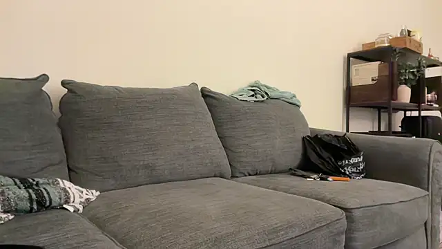 tinyterrors online show from 04/16/26, 08:26