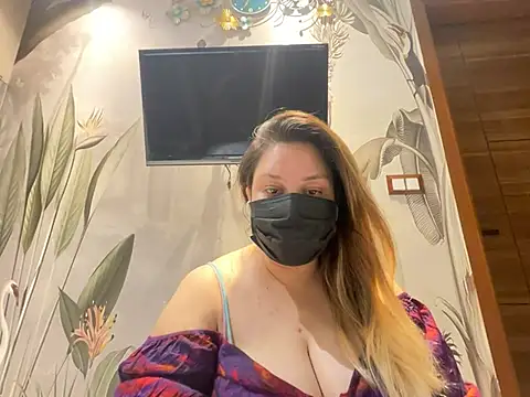 Snapshot of kavyasingh36 chatting on 04/22/26, 03:02 kavyasingh36 online show from 04/22/26, 03:02