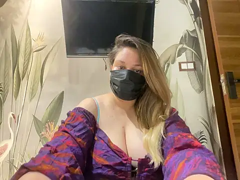 Snapshot of kavyasingh36 chatting on 04/27/26, 02:59 kavyasingh36 online show from 04/27/26, 02:59