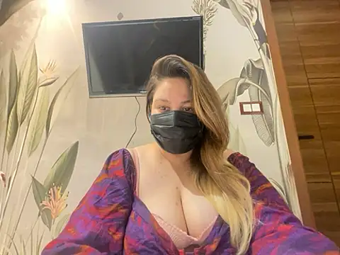 Snapshot of kavyasingh36 chatting on 05/03/26, 03:18 kavyasingh36 online show from 05/03/26, 03:18