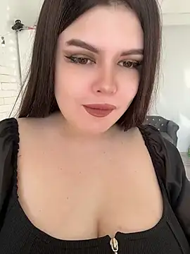 Snapshot of AmeliaBronze chatting on 04/18/26, 02:15 AmeliaBronze online show from 04/18/26, 02:15