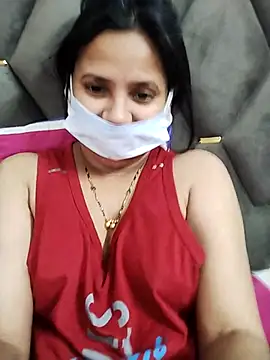Snapshot of filmycoupleash1 chatting on 04/19/26, 11:53 filmycoupleash1 online show from 04/19/26, 11:53