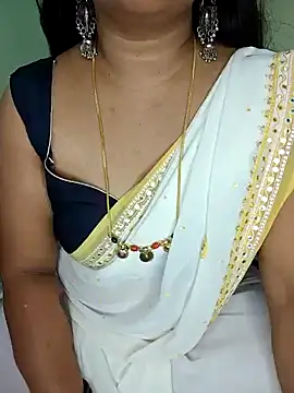 Snapshot of Telugukannada9192 chatting on 05/23/26, 03:05 Telugukannada9192 online show from 05/23/26, 03:05
