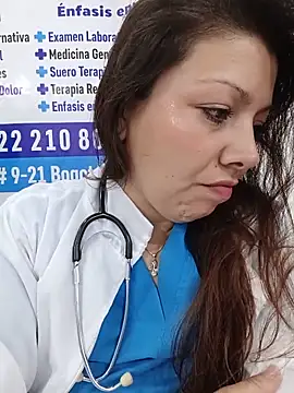 Snapshot of SARA_21- chatting on 06/03/26, 02:33 SARA 21- online show from 06/03/26, 02:33