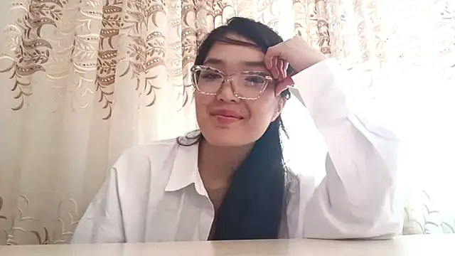 Snapshot of BrawnyDrip chatting on 05/08/26, 11:48 BrawnyDrip online show from 05/08/26, 11:48