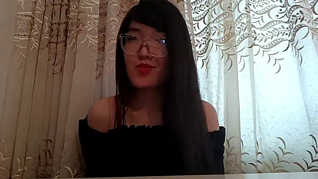 Snapshot of BrawnyDrip chatting on 06/05/26, 12:11 BrawnyDrip online show from 06/05/26, 12:11