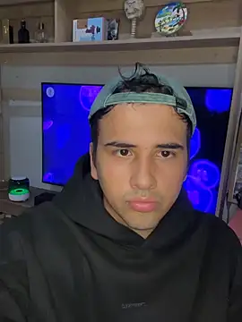 AdrianEmpire online show from 04/13/26, 10:37