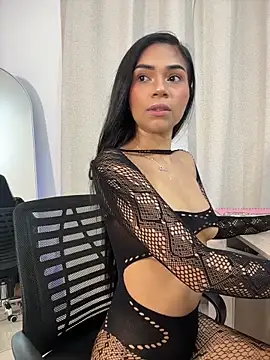 MauraGrayy online show from 05/20/26, 11:00