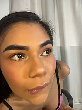 MauraGrayy online show from 06/15/26, 10:12