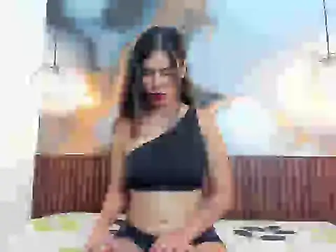 Vanessa Lune online show from 05/09/26, 01:05