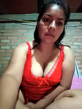 Snapshot of Tamaraxxx_hot chatting on 05/01/26, 01:54 Tamaraxxx hot online show from 05/01/26, 01:54