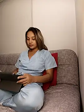 Snapshot of Miss_Taniac chatting on 04/23/26, 05:52 Miss Taniac online show from 04/23/26, 05:52