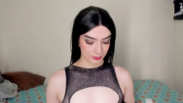 MelanyCollins  online show from 05/12/26, 12:30