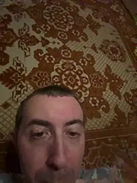 Snapshot of fhggg213 chatting on 04/12/26, 06:57 fhggg213 online show from 04/12/26, 06:57